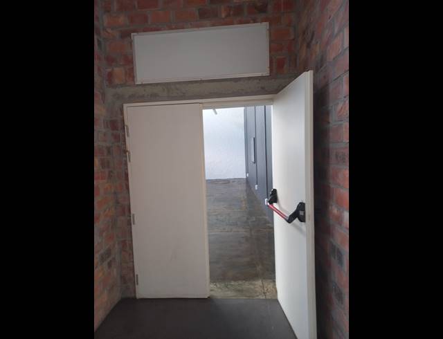 100M² OFFICE RENTED IN MAITLAND